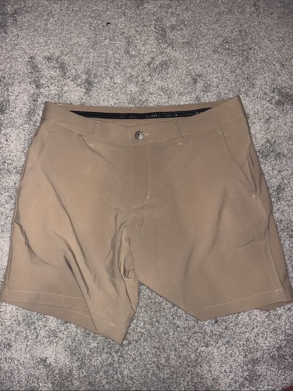 PRIMO 7" Size 34 Nude/Tan Shorts